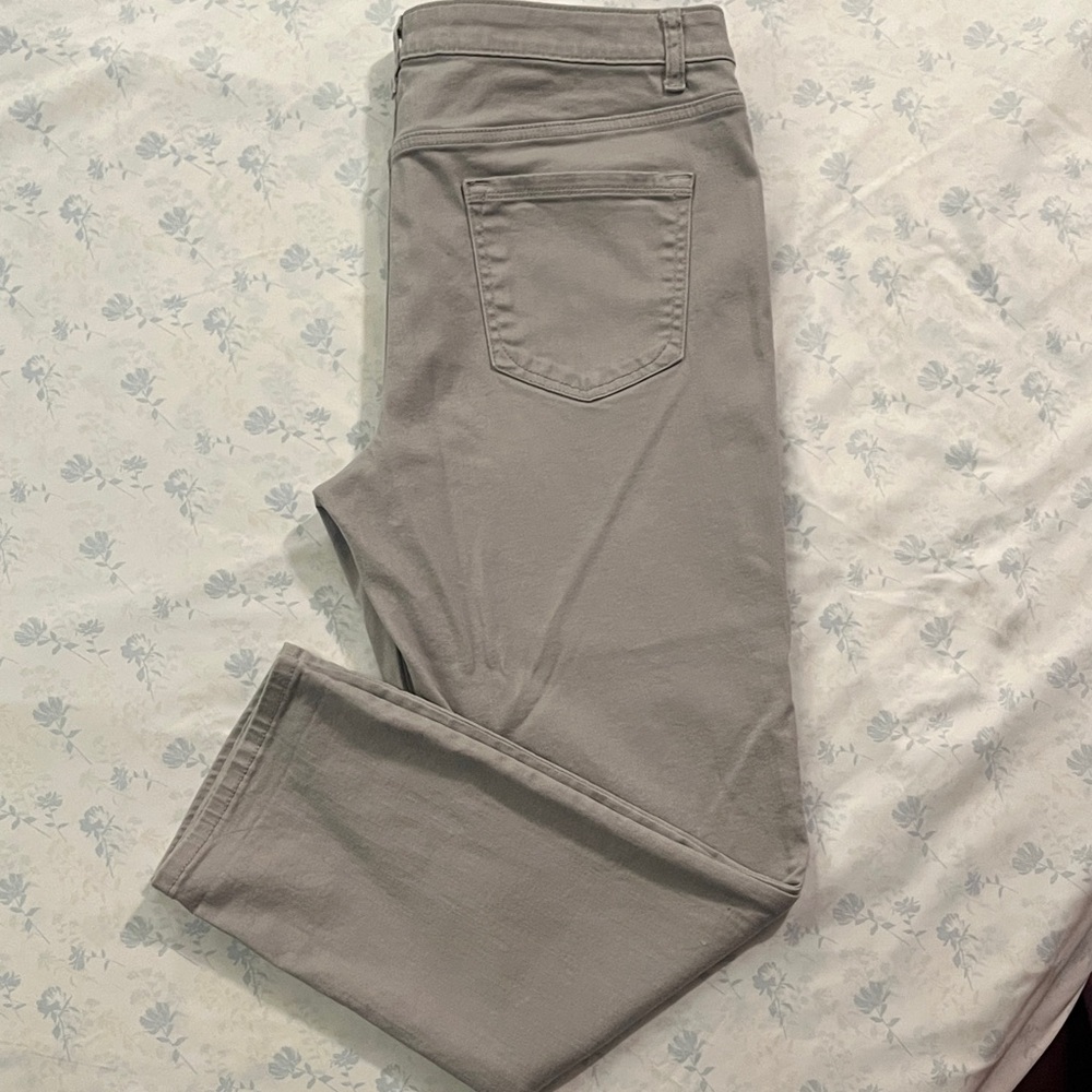 Apt. 9 Women's Straight Leg Jeans - Gray